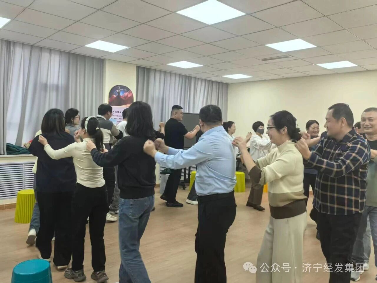 微信图片_2025-10-27_093552_588.jpg 微信图片_2025-10-27_093552_588.jpg